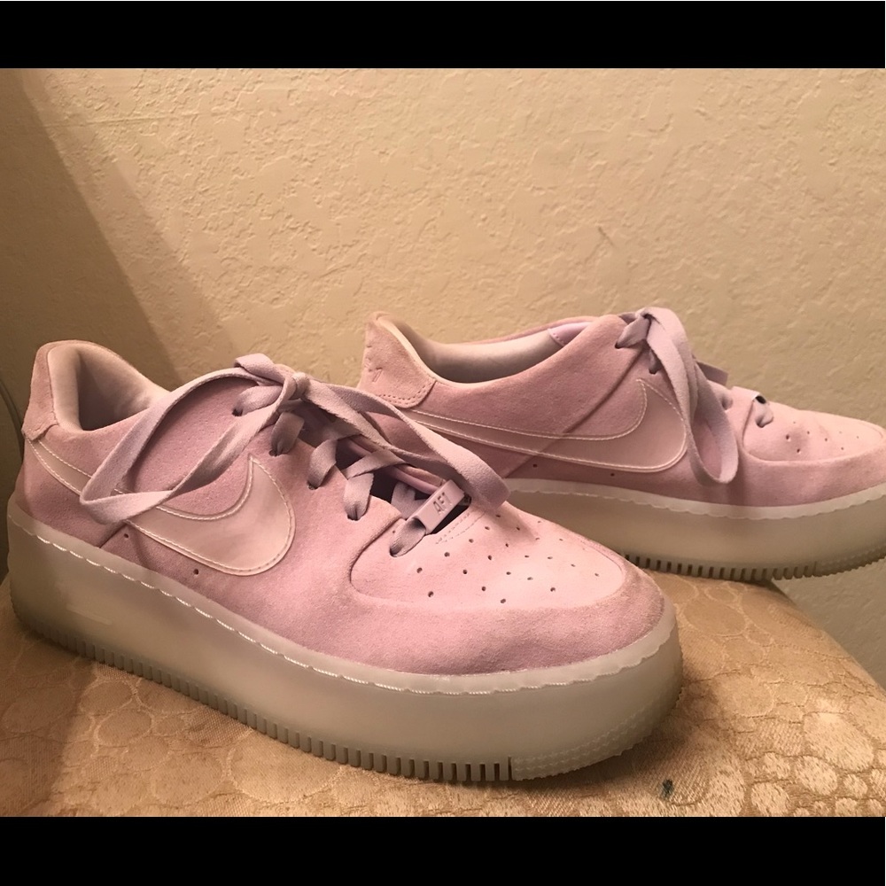 Women’s Nike AF1 Lavender